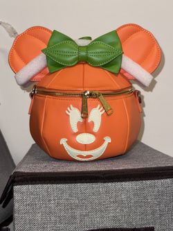 loungefly disney pumpkin Bag Purse