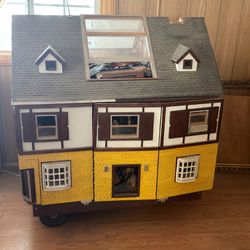 Large Vintage Dollhouse