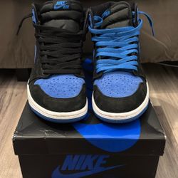 Air Jordan 1 Retro High OG.    Size 10.5