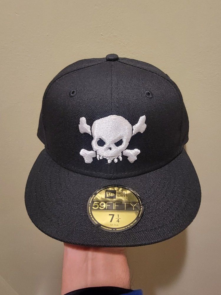New Era 59Fifty SUPREME SKULL HAT 7 1/4