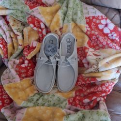 Womens Shoes Hey Dudes