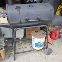 Smoker grill