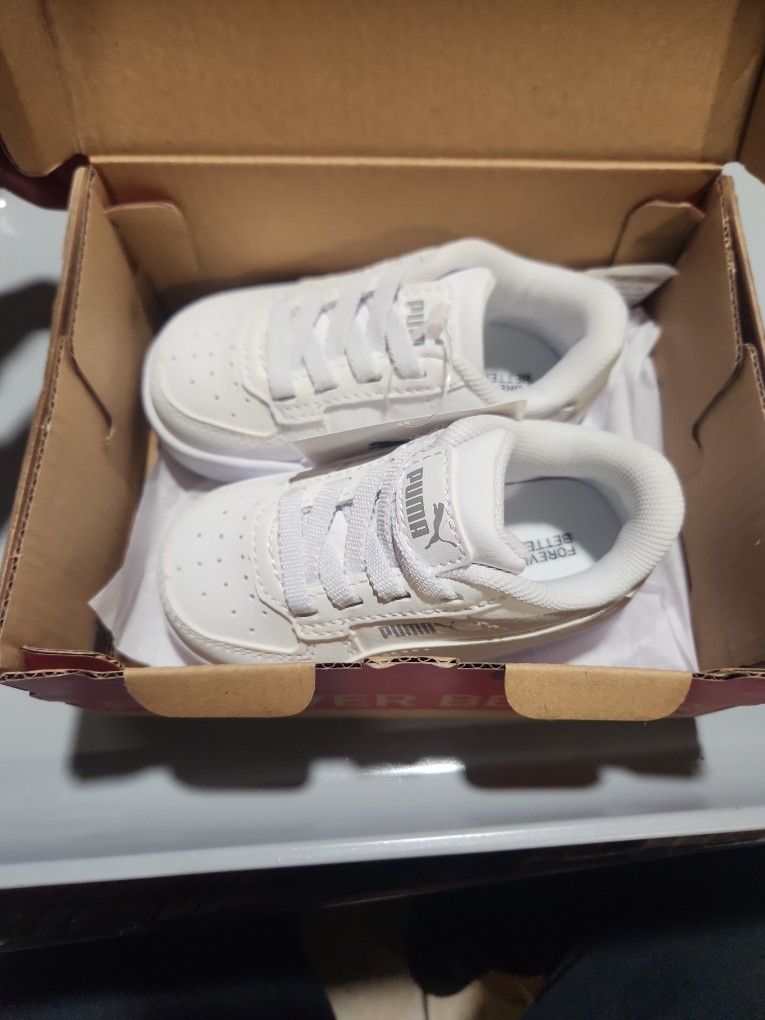 Puma Sneakers