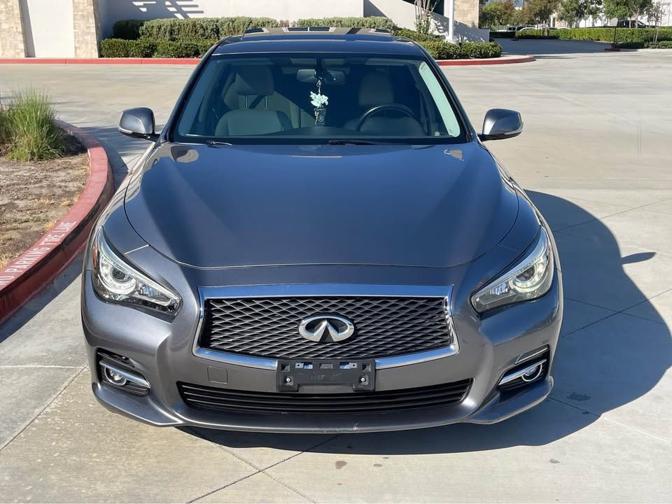 2015 Infiniti Q50