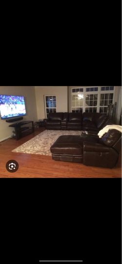 Sectional couch