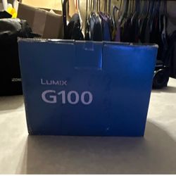 Panasonic LUMIX DC-G100K Mirrorless Camera 20.3MP Wi-Fi Bluetooth Black
