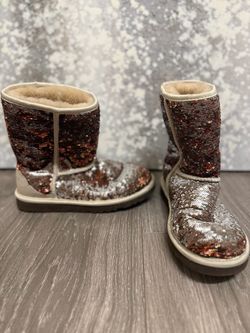 UGG Sequin Classic Boots – Brown/Silver – Women’s Size 6