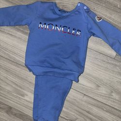 Moncler Jogging Suit Outfit 12/18m 