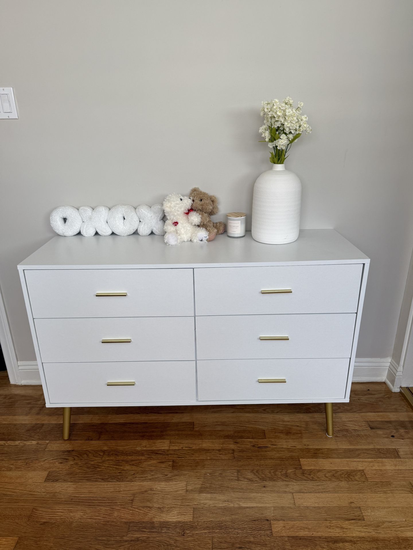 LYNSOM White Double Dresser with Gold Handles