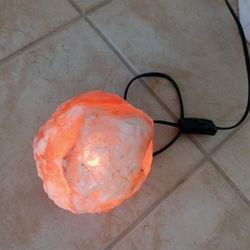 Himalayan Salt Lamp