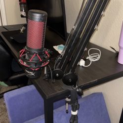 Hyper X Microphone With Universal Desk Clamp