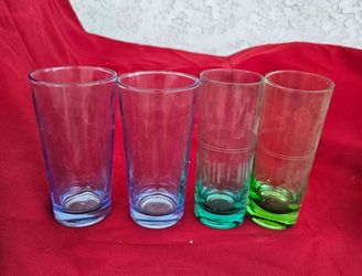 NEW Color Drinking Glasses Set of 4