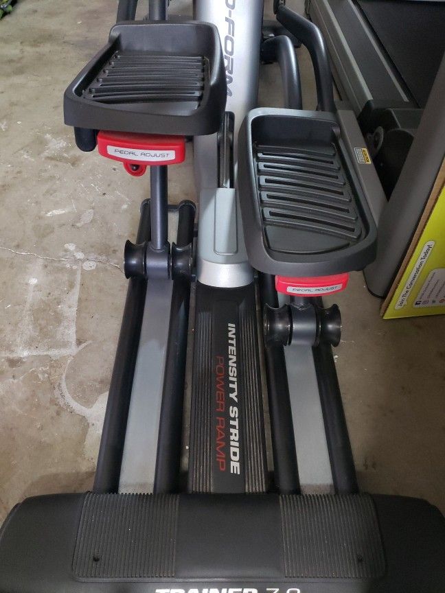Pro Form Trainer Elliptical
