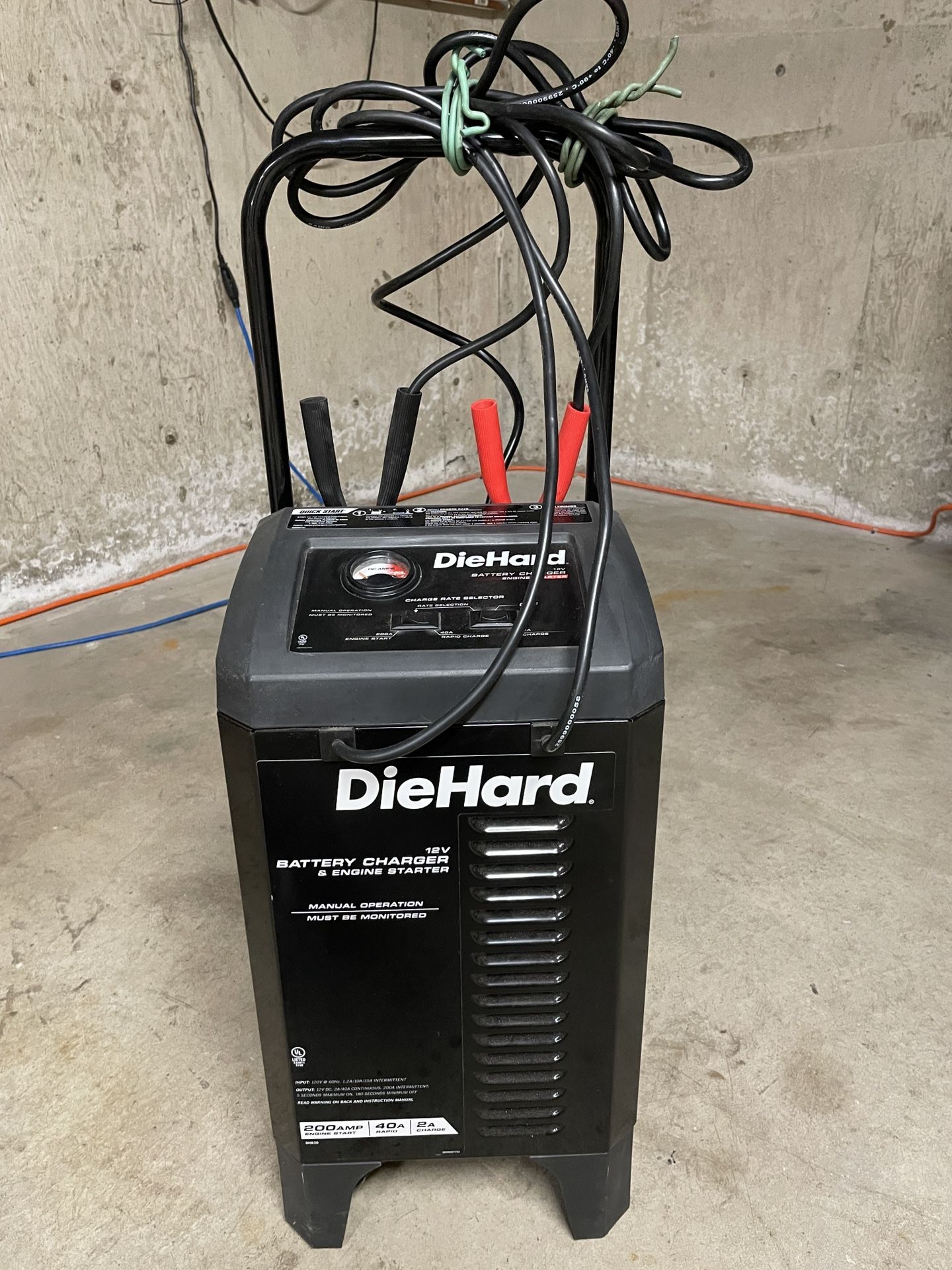 Diehard Battery Charger: Like New