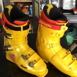 Salomon Ski Boots 350 / 28.0 Mondo