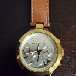 Michael Kors Peyton Gold-Tone Double Wrap Watch (MK-2261)