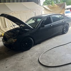 08’ BMW 750li