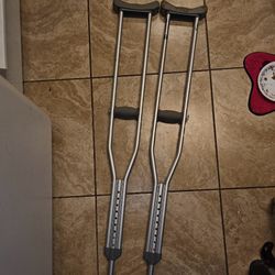 Adult Crutches
