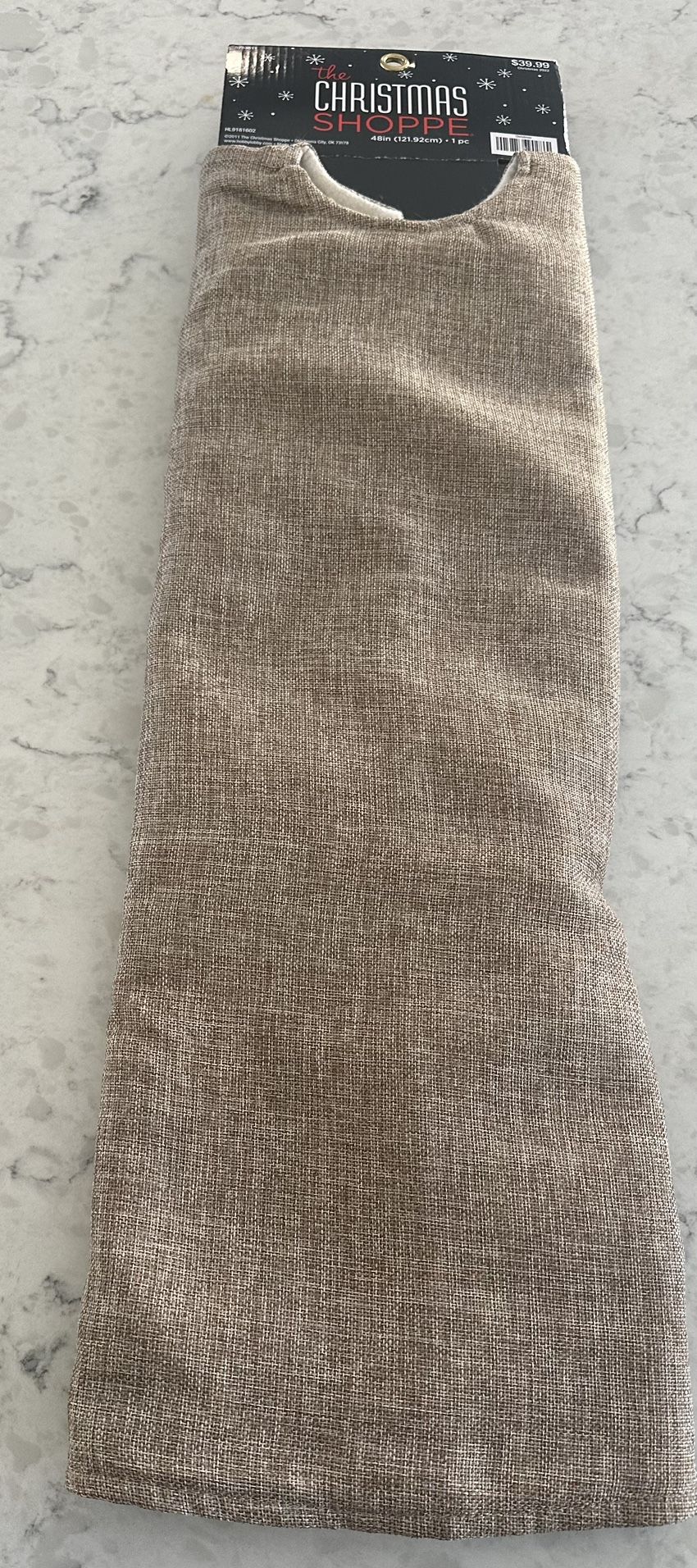 New Burlap Christmas Tree Skirt