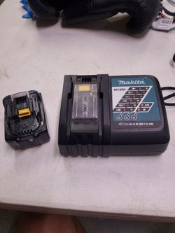 Makita charger with one 18v battery