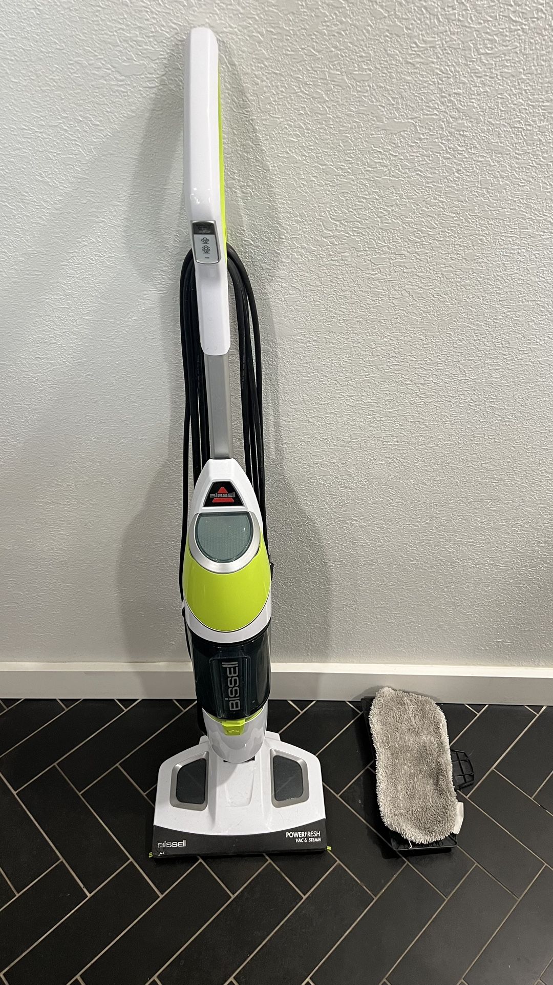 Bissell PowerFresh Vacuum And Steam Mop