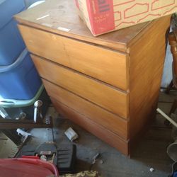 Dresser
