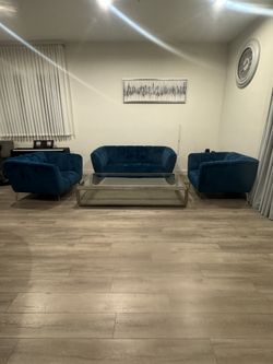 Royal Blue Sofa With 2 Armchairs