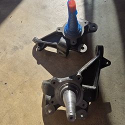 Toyota Pickup Lowering Spindles 