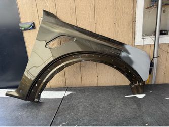 2020 2021 2022 2023 2024 FORD RANGER RAPTOR RIGHT SIDE FENDER OEM USED