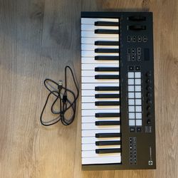 Launchkey 37 MIDI keyboard