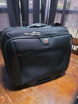 💙Swiss gear rolling laptop storage bag Underseat Luggage 2 Wheel