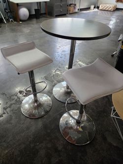 Bar stool and table