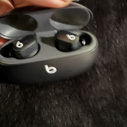BRAND NEW BEATS EARPHONES 