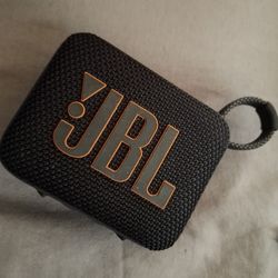 JBL GO 4