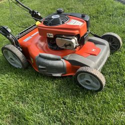 Husqvarna Self Propelled Mower 175cc Engine With 22” Cutting Deck. No Bag. Must Pickup