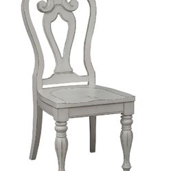 Set of 3 Vintage Style Wooden Chairs – Farmhouse Design