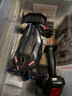 Fully built 3s Arrma Typhon NEW