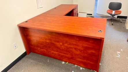 L shape Office Desk with drawer