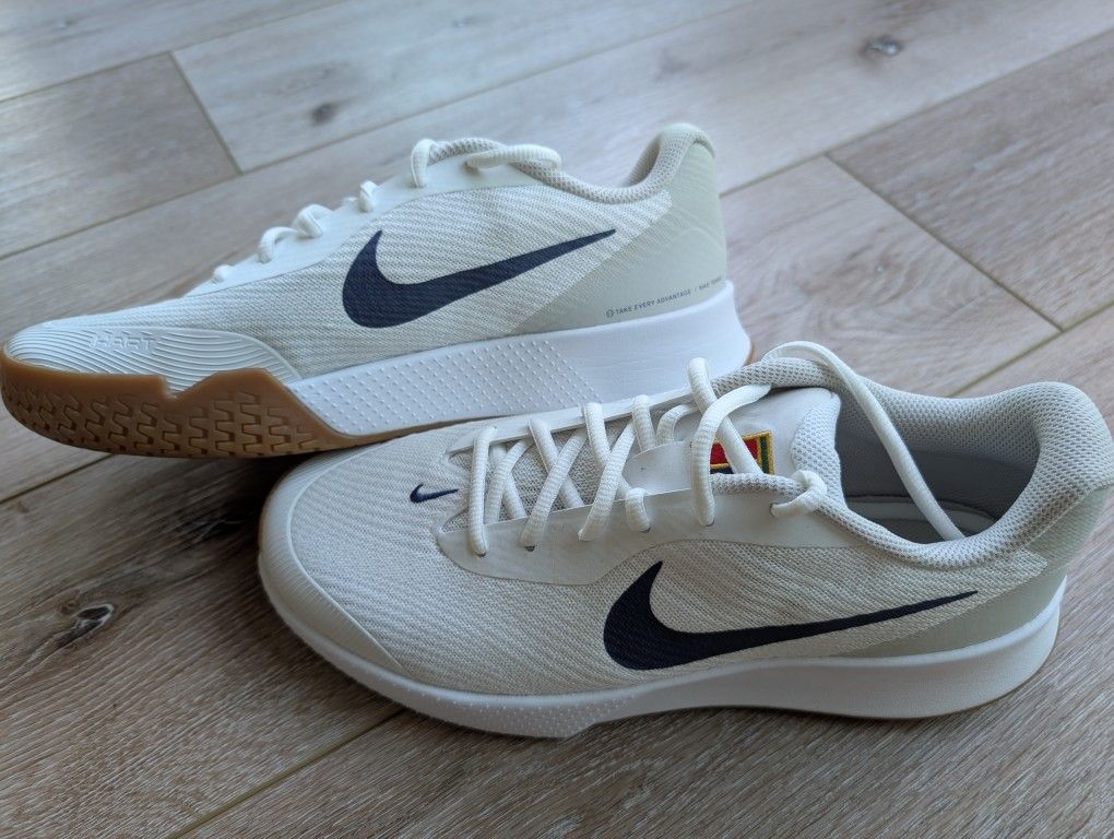 Men's Nike Vapor Lite 3 Tennis Shoes Size 9.5