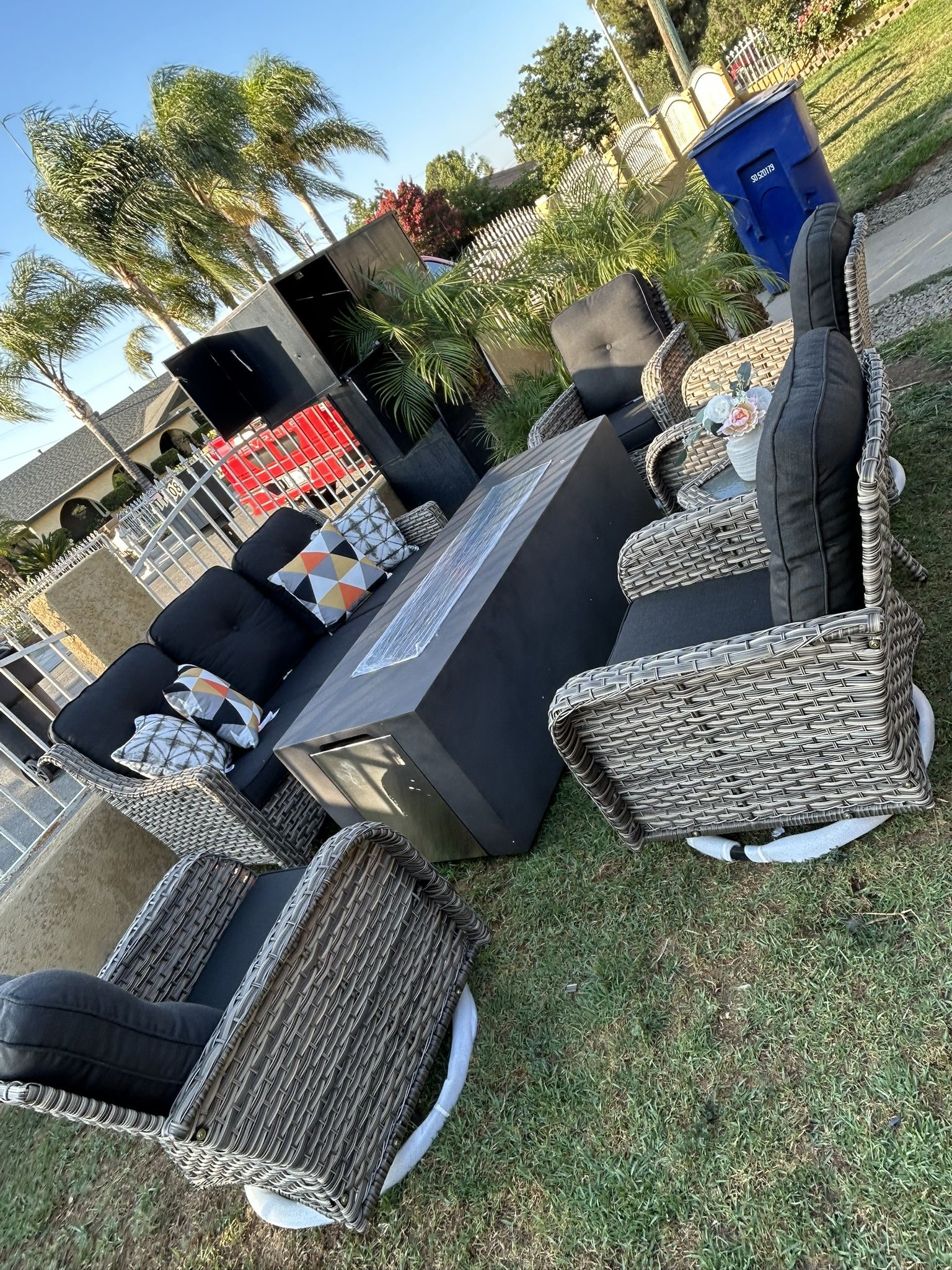 Patio Set Outdoor New In The Box 