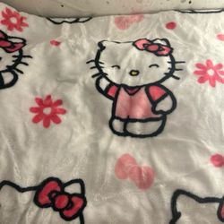 Hello Kitty Daisy Blanket