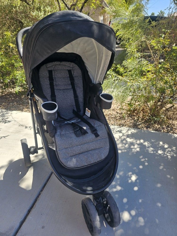 STROLLER