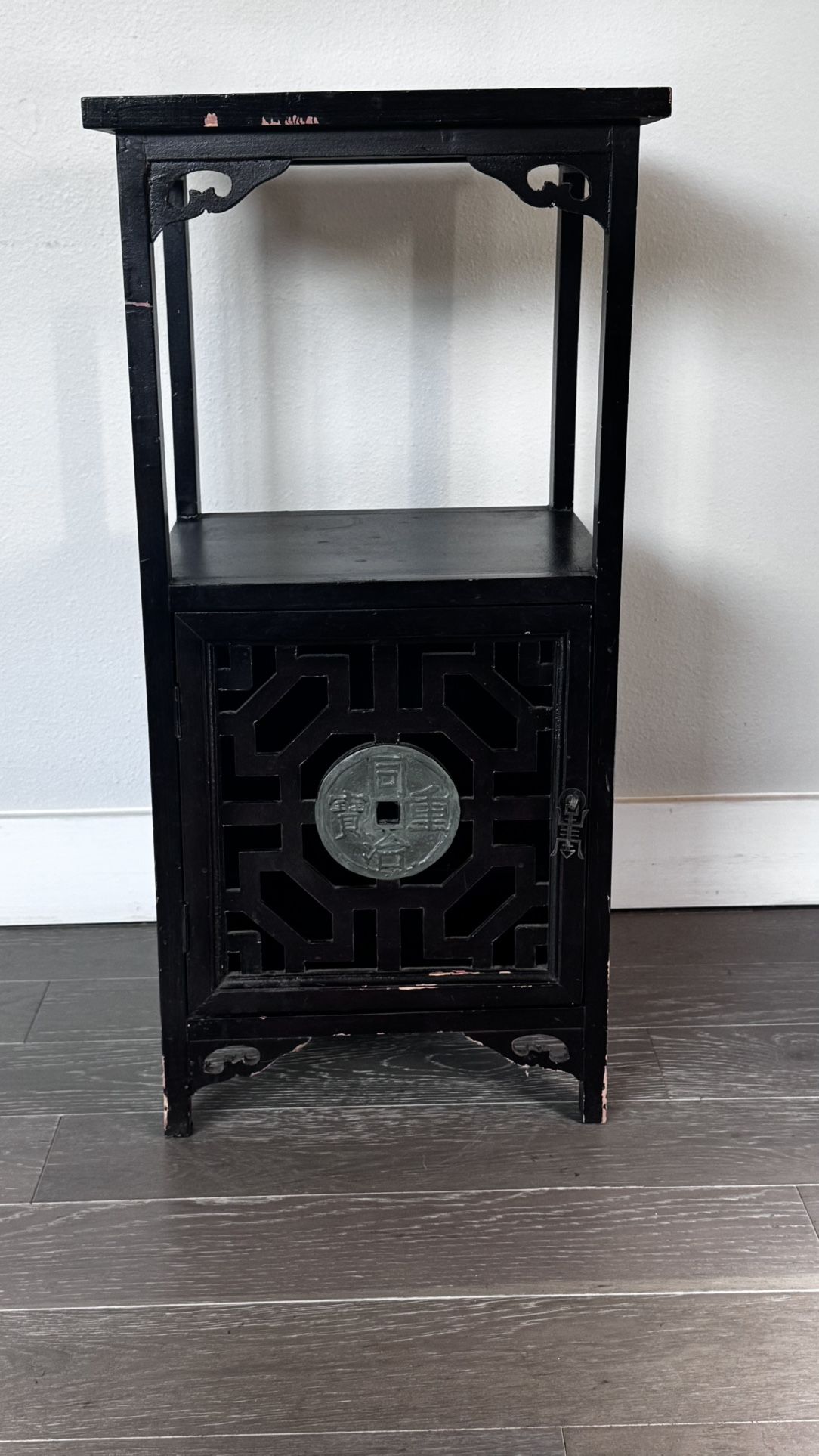Asian Black Lacquer Accent Cabinet / Side Table
