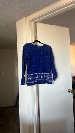 Holiday Reindeer Sweater, Size Small