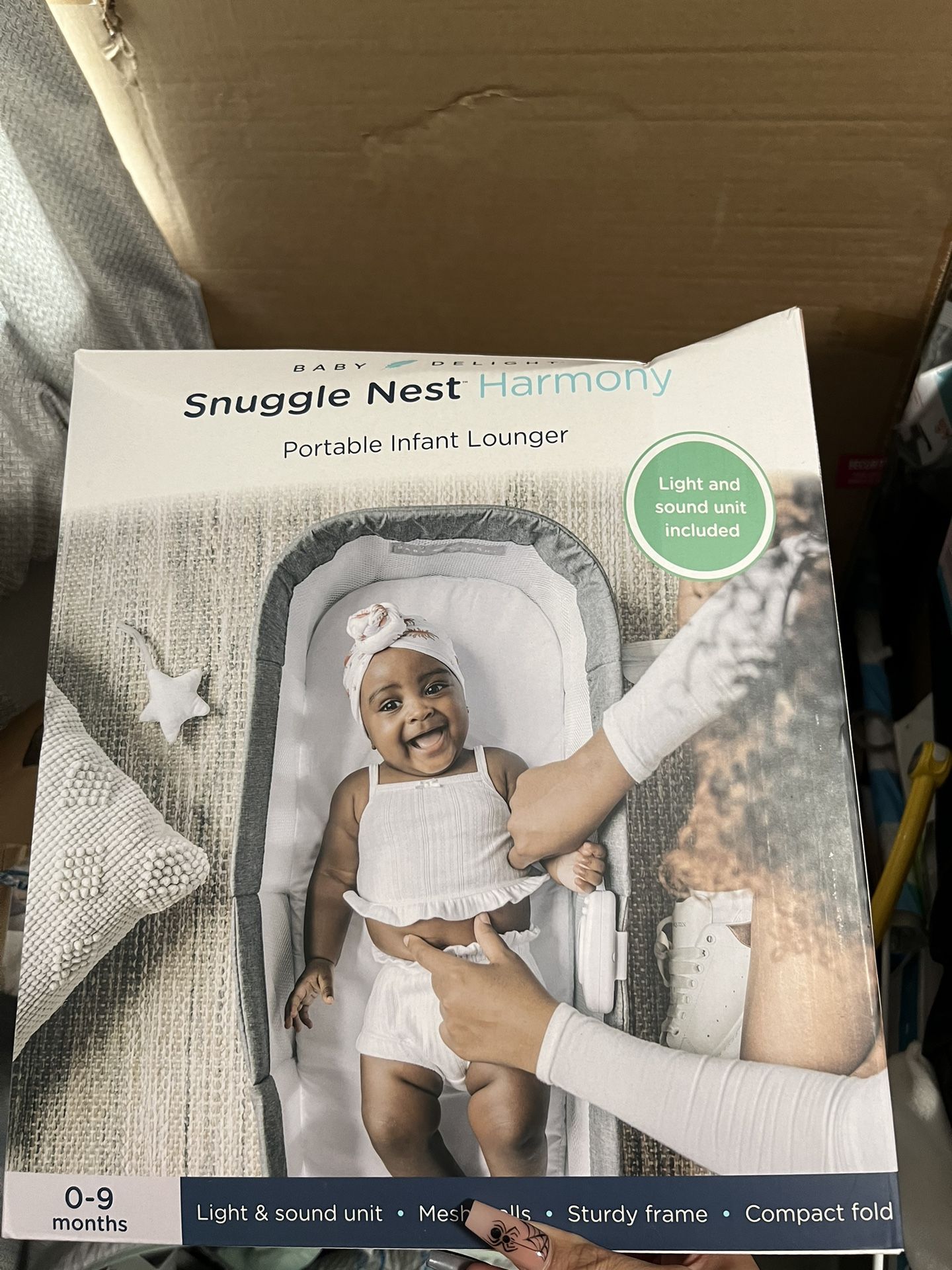 SNUGGLE NEST INFANT LOUGER