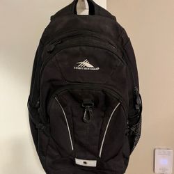 High Sierra Black Utility Hiking Camping Backpacking Bag (Pick up🛒 In Bellevue) *Check out my Posts 🎁