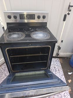 Electric Range -Stainless Steel. Samsung.  2 burners not working