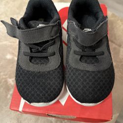 Nike Toddler Size 6c