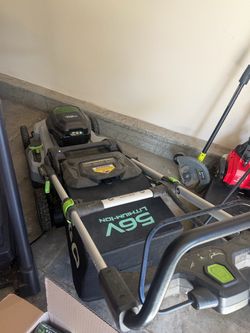 Battery mower