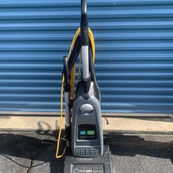 Tennant Upright Vacuum,120 cfm,14" CleaningPath 1060829